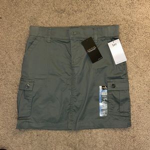 Size 4 Lee Skort